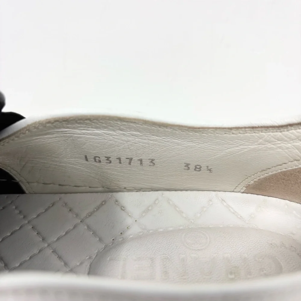 Chanel Black & White Leather Slip-On Sneakers 2016 Karl Lagerfeld Era Size 38.5 - Picture 8 of 16